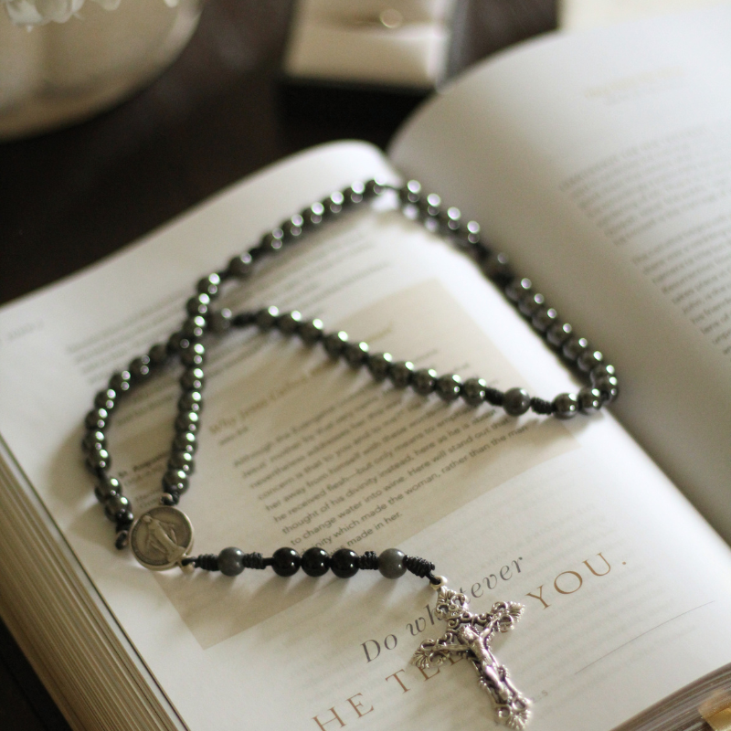 The Shield | Traditional Gemstone Rosary | Wedding Set Collection